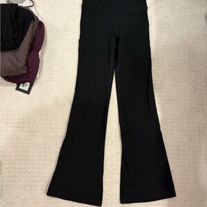 GAP Women's Classic Black Flare Pants